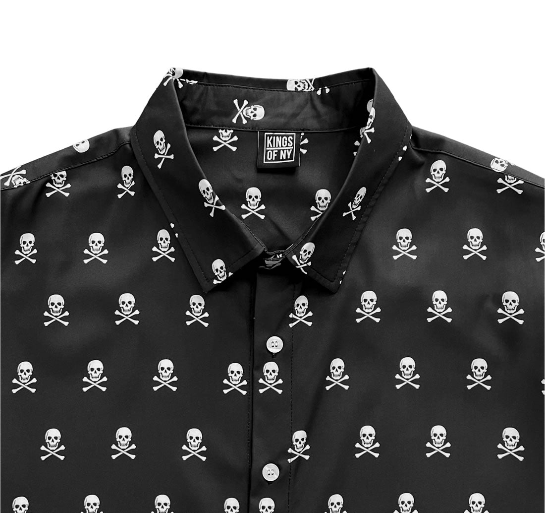 Skull And Crossbones Men’s Short Sleeve Button Down Shirt Small / Black Skull And Crossbones Men’s Short Sleeve Button Down Shirt Small / Black