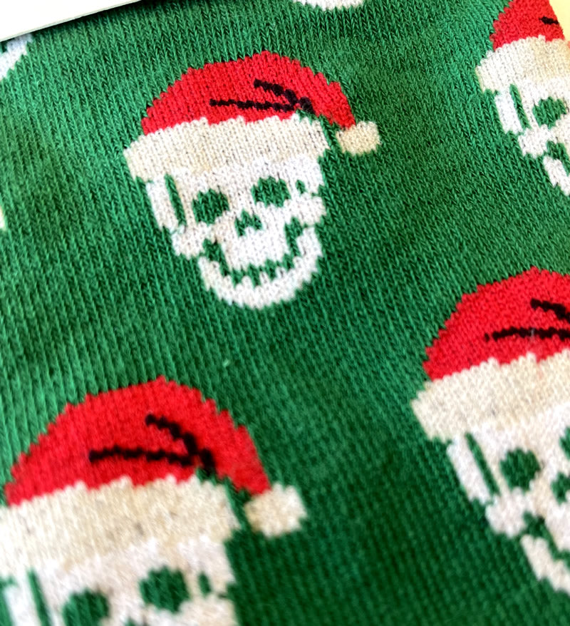 Skull Santa Hat Christmas Mens Crew Socks Detail