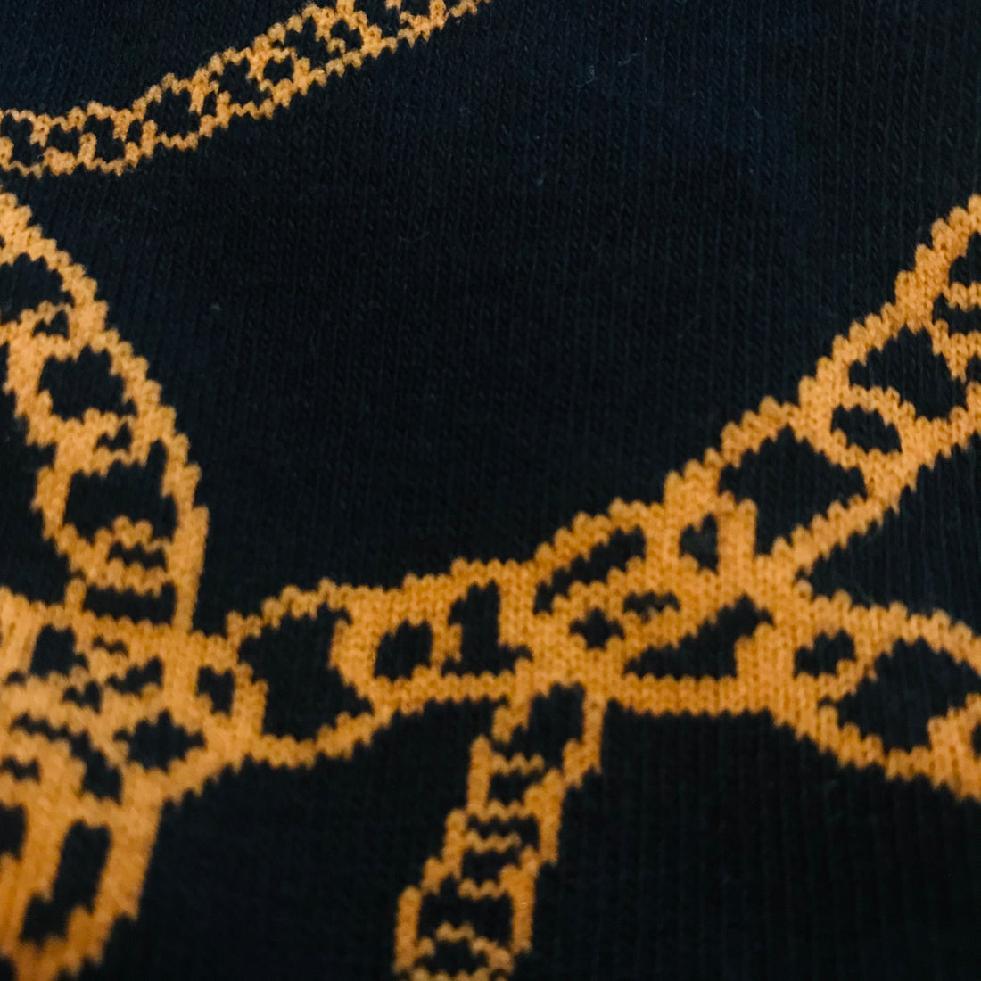 Gold Chain Pattern Mens Socks